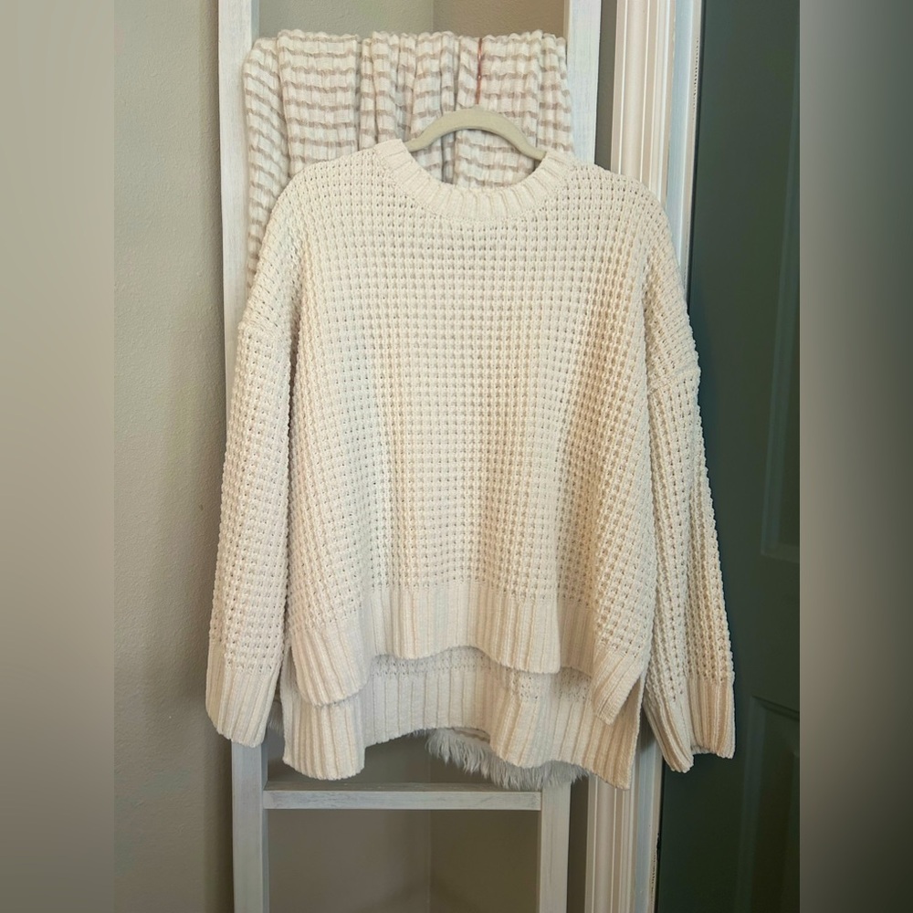 Beautiful Ivory Sweater